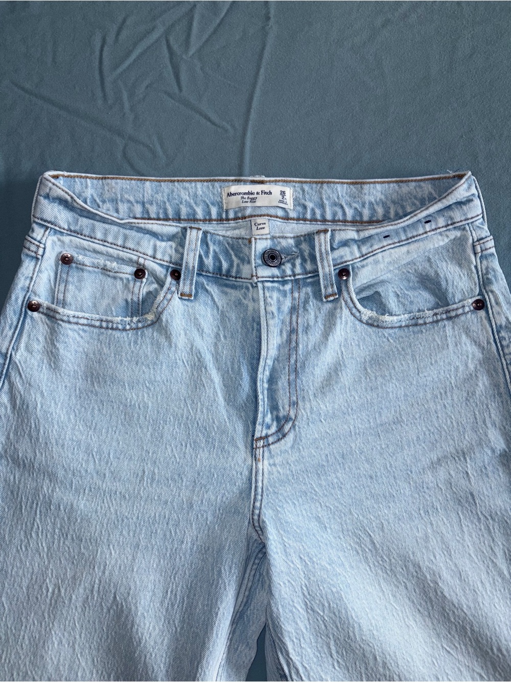 Abercrombie & Fitch Light Wash Baggy Low Rise Jeans